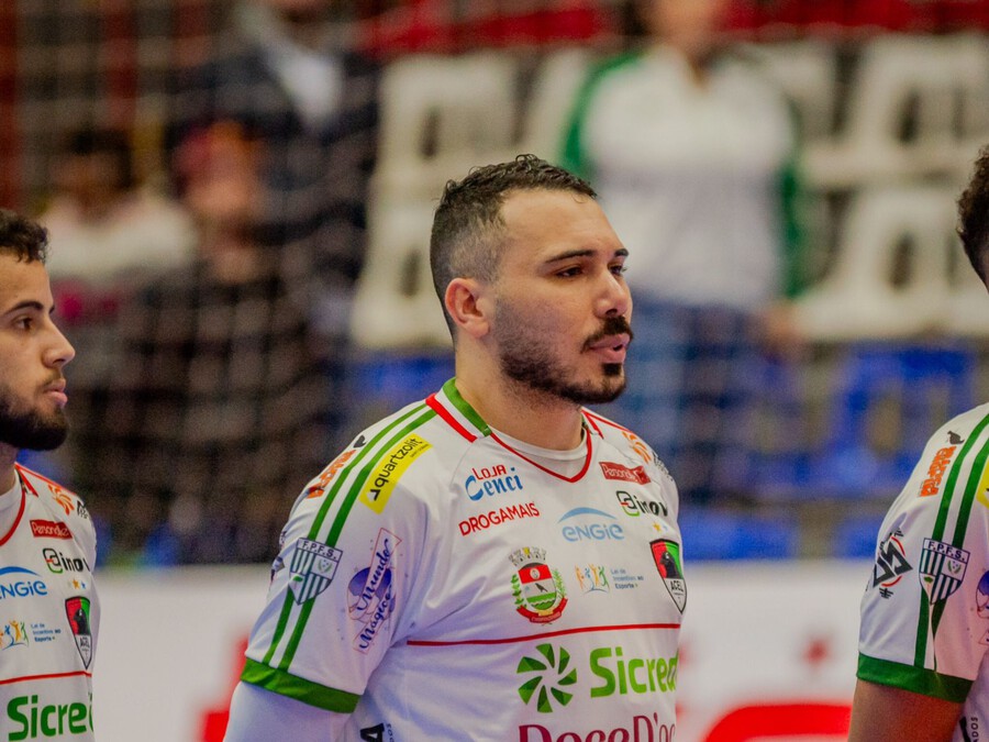 Umuarama Futsal anuncia contratação de Léo Brum para a temporada 2026