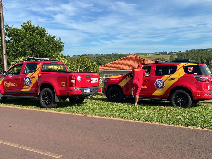 Bombeiros iniciam buscas por homem desaparecido em área de mata em Umuarama 