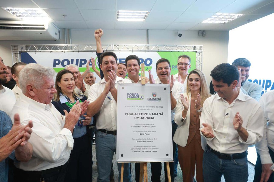 Governador inaugura Poupatempo de Umuarama; rede chega a 100 mil atendimentos