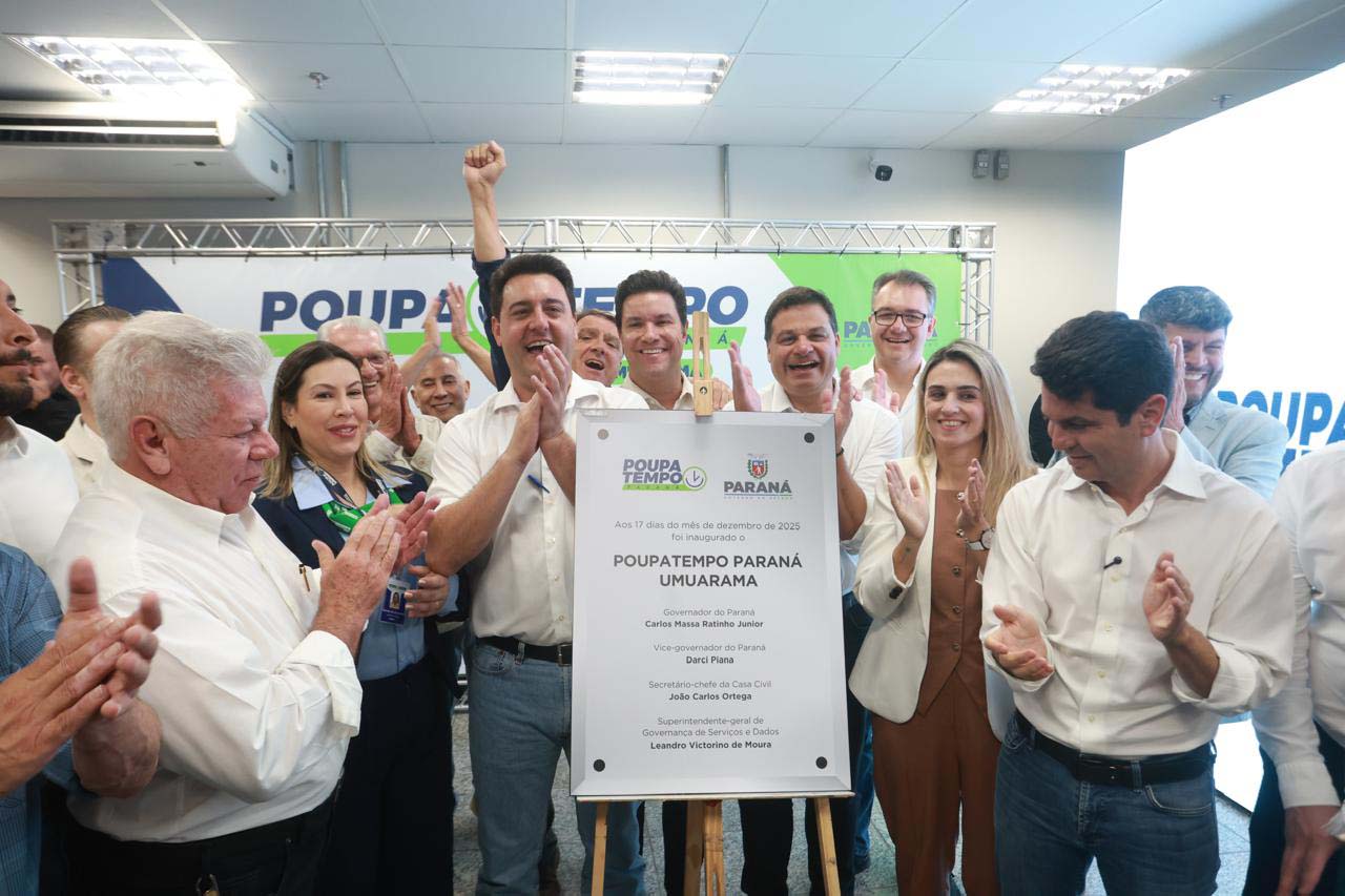 Jornal Ilustrado - Governador inaugura Poupatempo de Umuarama; rede chega a 100 mil atendimentos