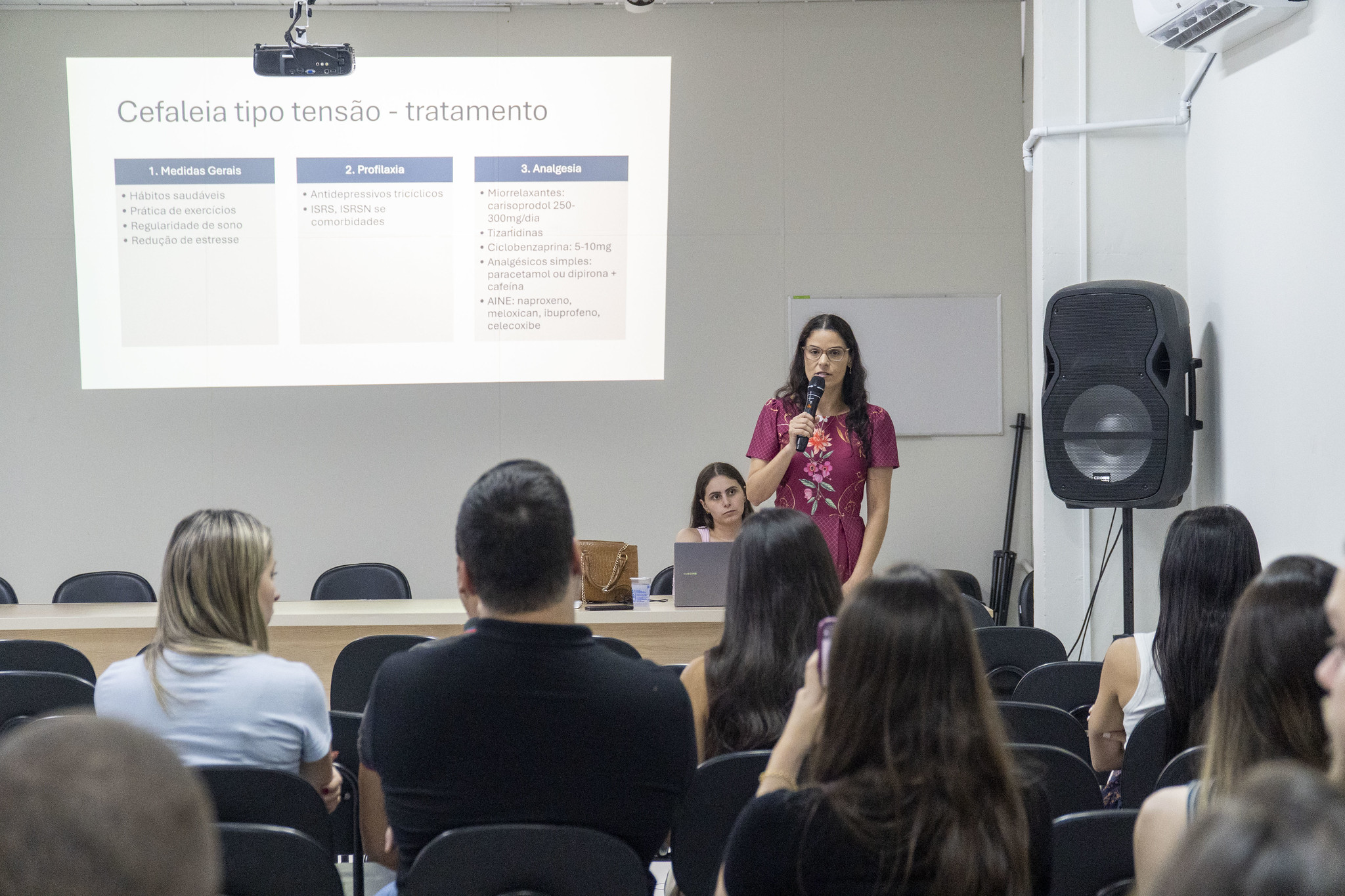 Neurologista ministra treinamento para aprimorar atendimentos nas UBS de Umuarama