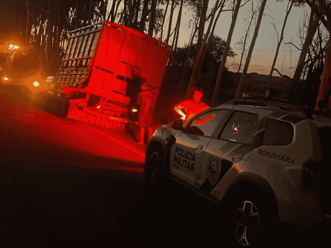 Colisão entre dois carros na PR-485 deixa duas pessoas feridas entre Icaraíma e Alto Paraíso