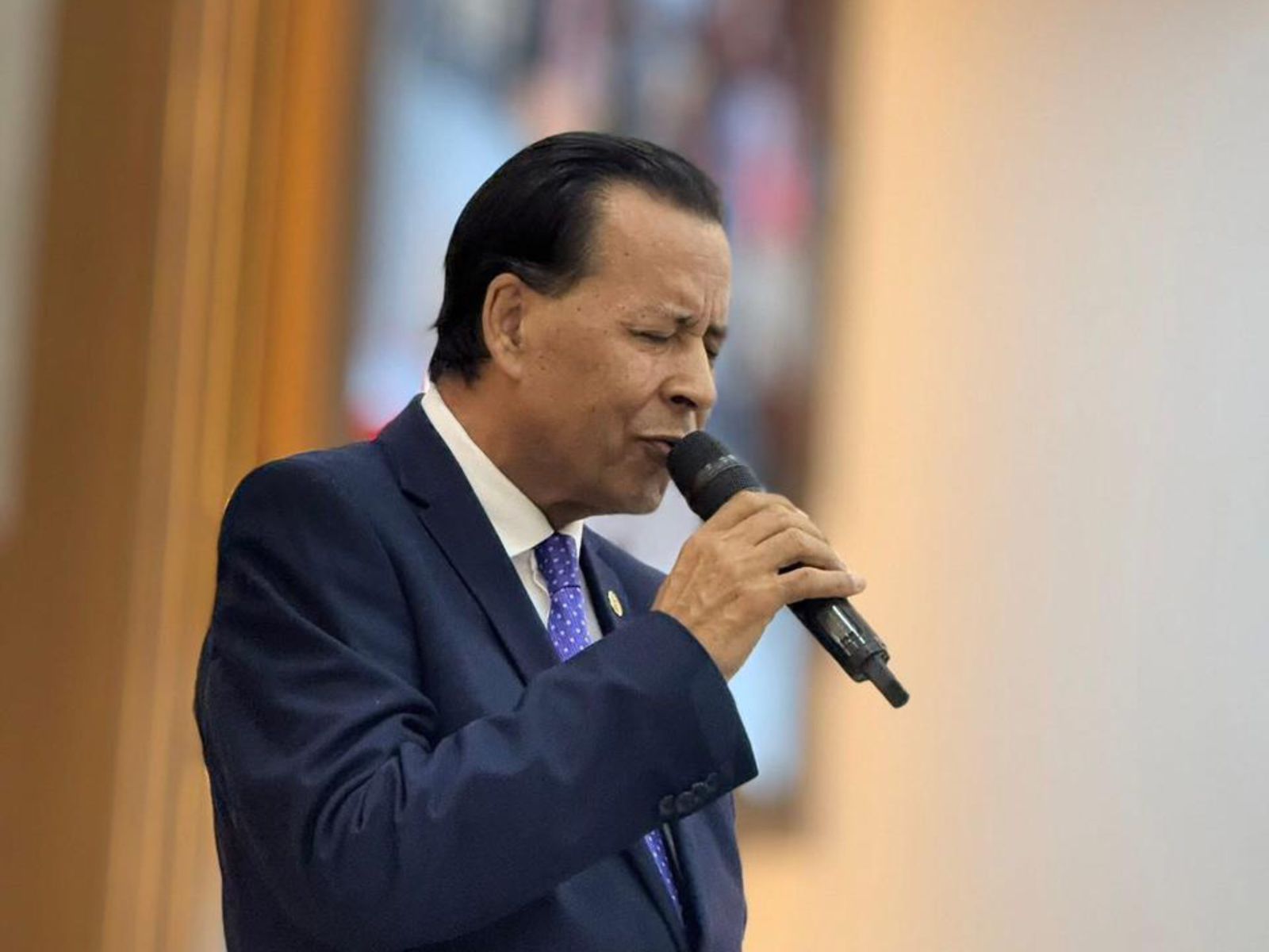 Jornal Ilustrado - Pastor Perci Fontoura celebra 72 anos com culto especial em Umuarama