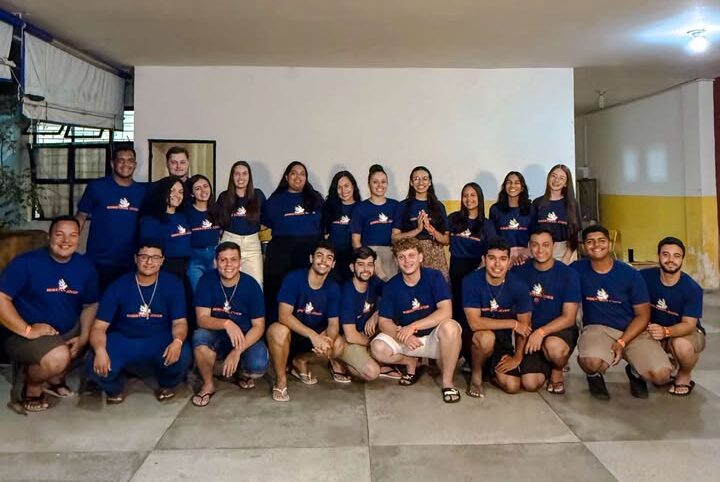 Jornal Ilustrado - Jovens da Diocese de Umuarama participam da Missão Jesus no Litoral, em Matinhos