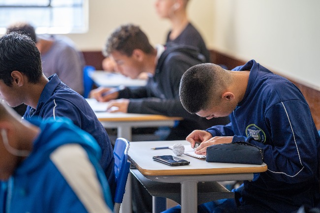 Educação: aberta matrícula para estudantes que perderam prazo regular na rede estadual
