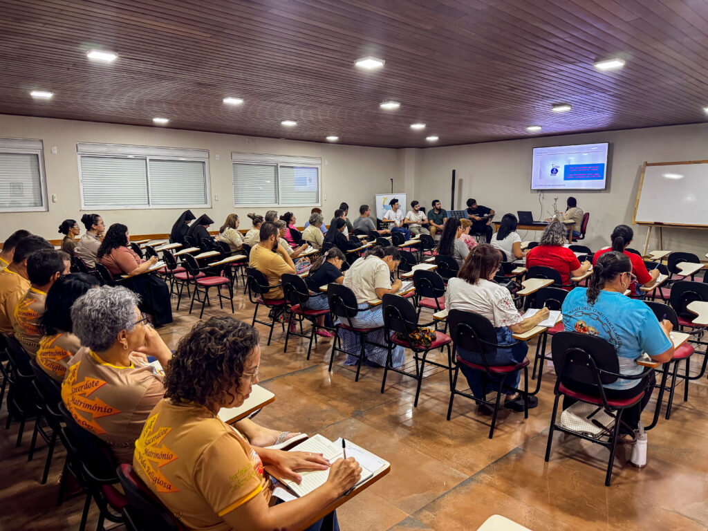 Umuarama: agentes vocacionais se encontram para partilhar experiências e planejar caminhos