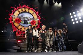 Jornal Ilustrado - Guns N' Roses e mais artistas impediram uso de músicas em documentário sobre Melania Trump