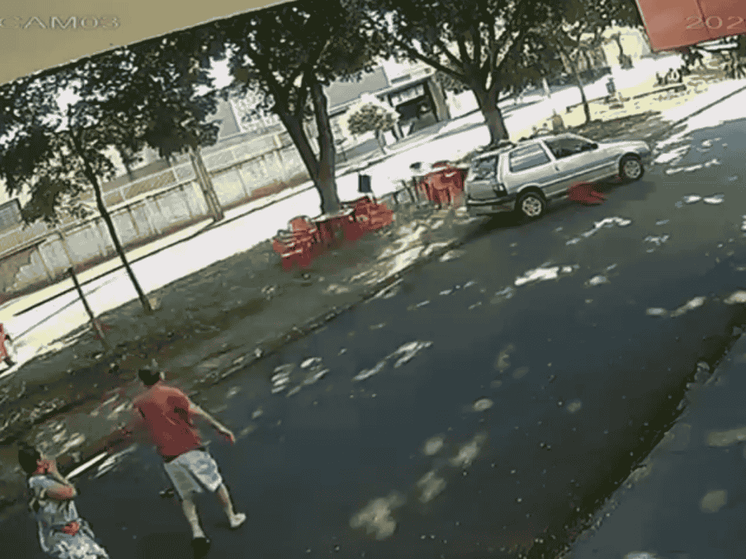 Jornal Ilustrado - Vídeo mostra atropelamento que matou idosa em avenida de Cruzeiro do Oeste