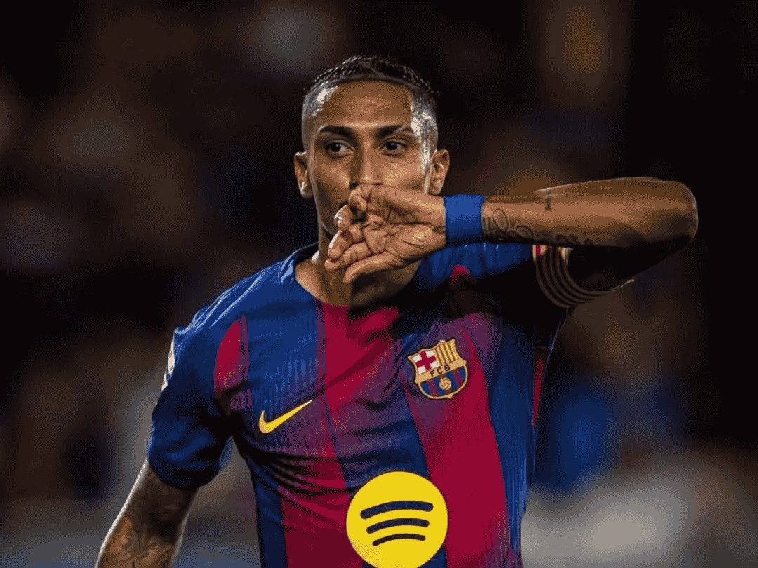 Raphinha fica fora do treino e vira dúvida do Barcelona para a semifinal da Copa do Rei