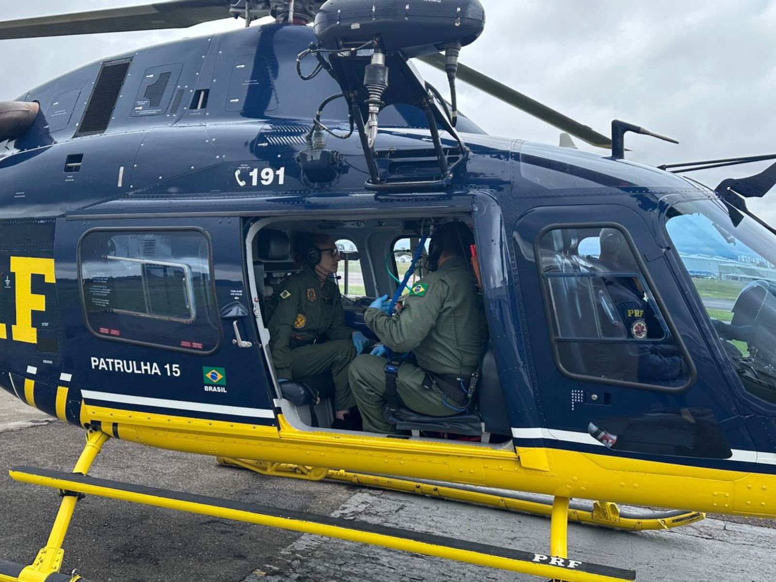 Jornal Ilustrado - De Umuarama, recém-nascido é transportado de avião e helicóptero para cirurgia em Curitiba  