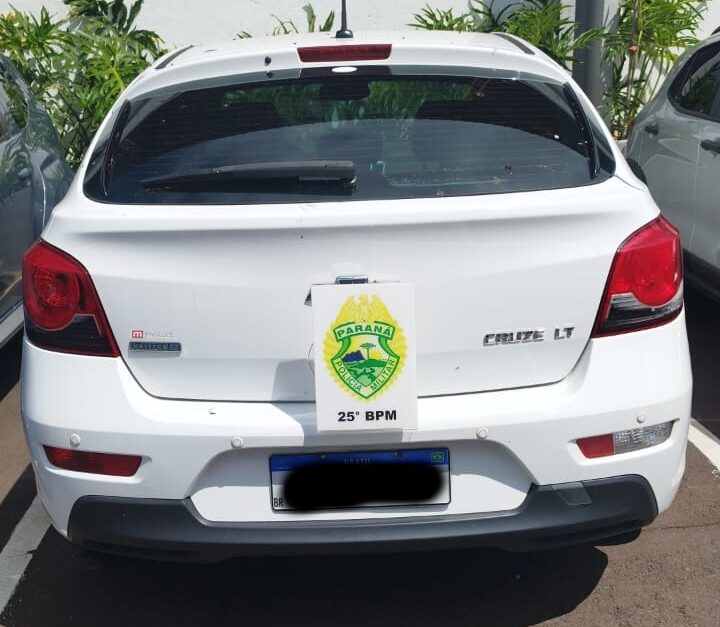 Jornal Ilustrado - Carro ‘dublê’ com alerta de furto é recuperado no Parque Bonfim