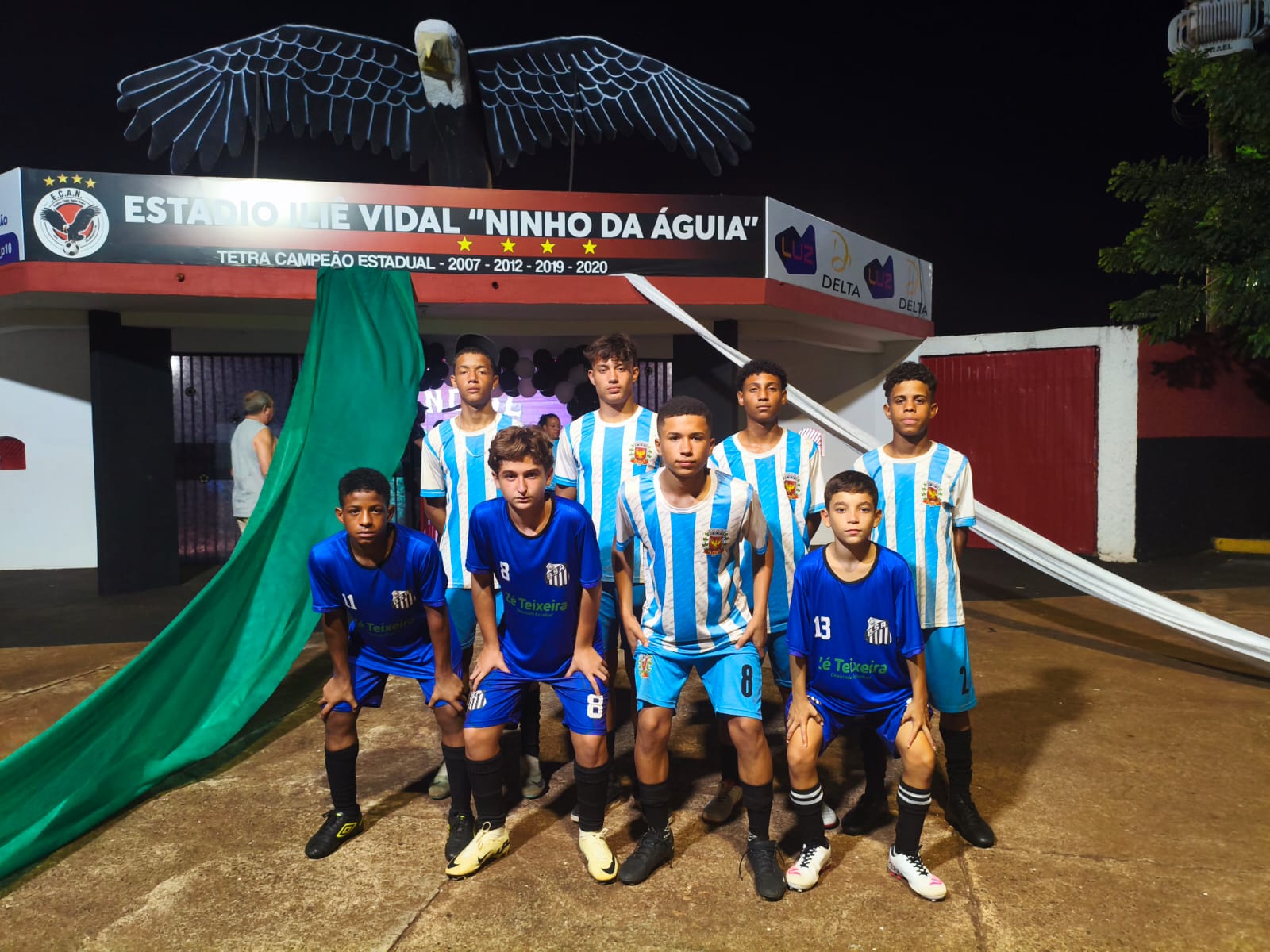 Jornal Ilustrado - Com atletas de Xambrê, Cruzeirinho é vice-campeão da Mundial Cup 