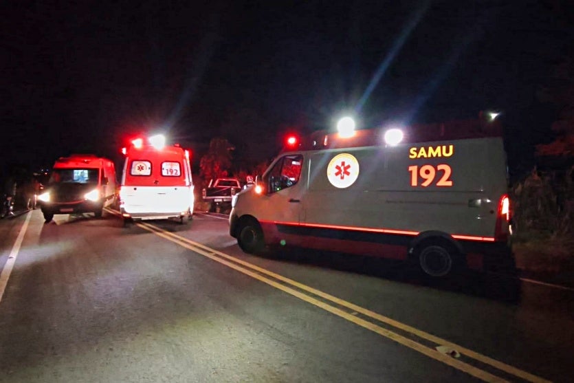 Jornal Ilustrado - Menino de 7 anos morre após colisão entre caminhonete e carro em Cafezal do Sul