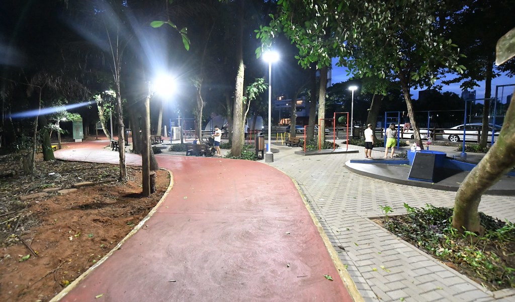 Depois de furtos, Prefeitura recuperou e melhorou iluminação do Bosque Uirapuru