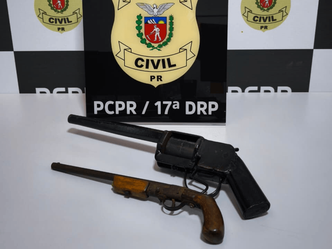 Jornal Ilustrado - Mulher é presa com armas artesanais em Tuneiras do Oeste