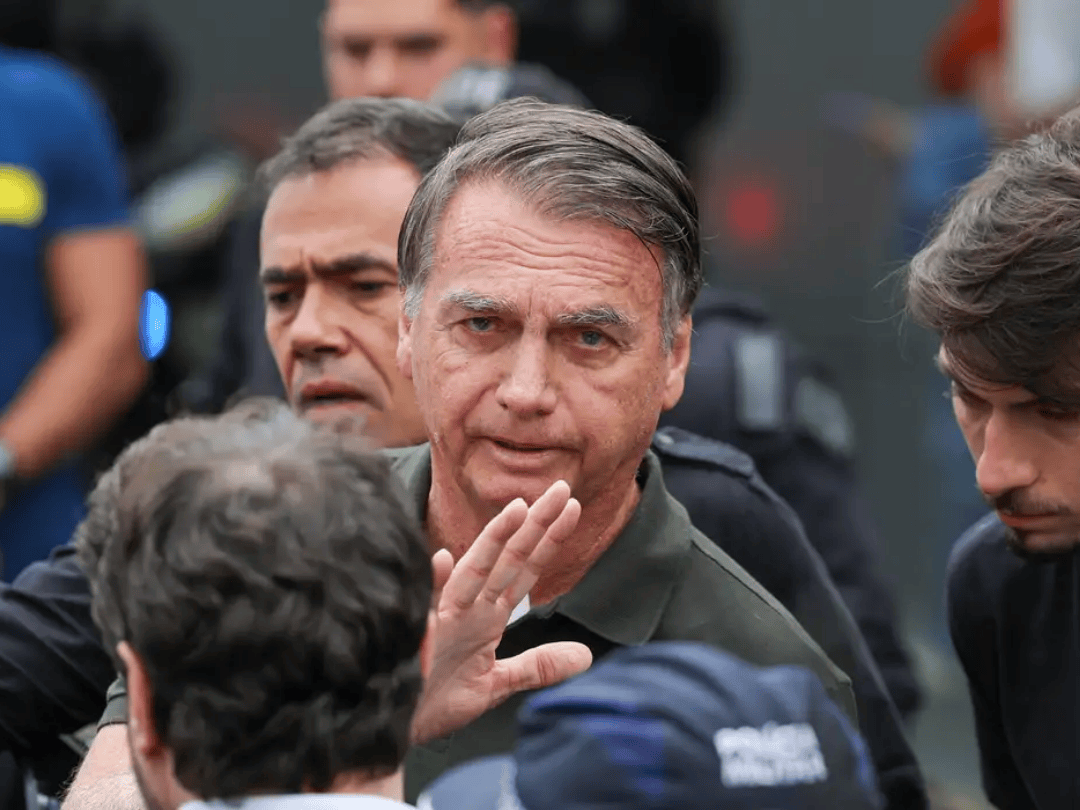 Jornal Ilustrado - Alexandre de Moraes concede prisão domiciliar a Bolsonaro