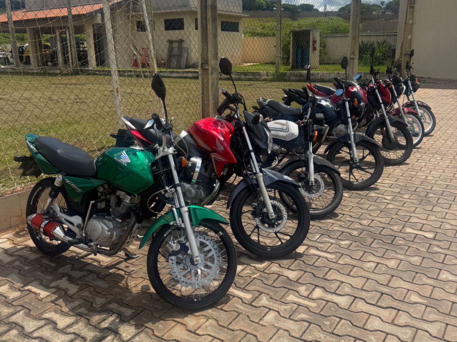Jornal Ilustrado - Umuarama apreende 104 motos em um mês e combate ao barulho transforma rotina de autistas