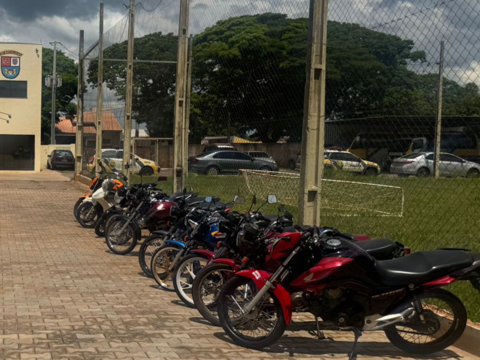 Jornal Ilustrado - Umuarama apreende 104 motos em um mês e combate ao barulho transforma rotina de autistas