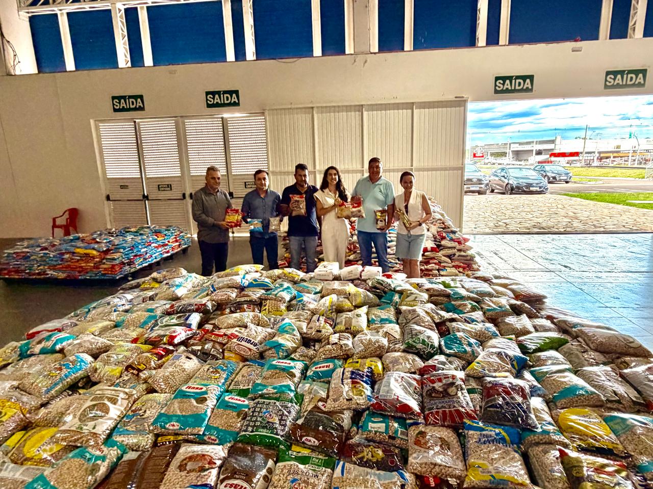 Expo Umuarama arrecada 32 toneladas de alimentos e reforça rede de apoio a entidades