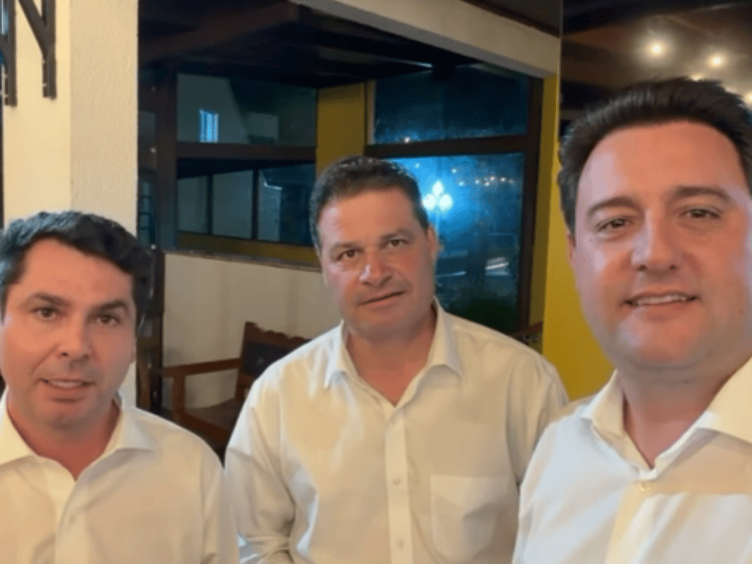 Jornal Ilustrado - Ratinho Junior confirma Alexandre Curi como pré-candidato ao Senado