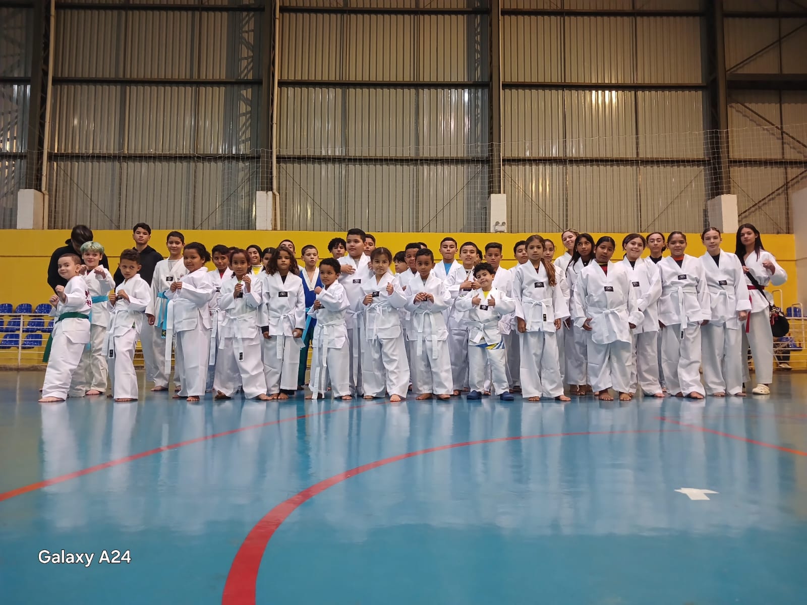 Smel repassa mais quimonos para projeto social de artes marciais