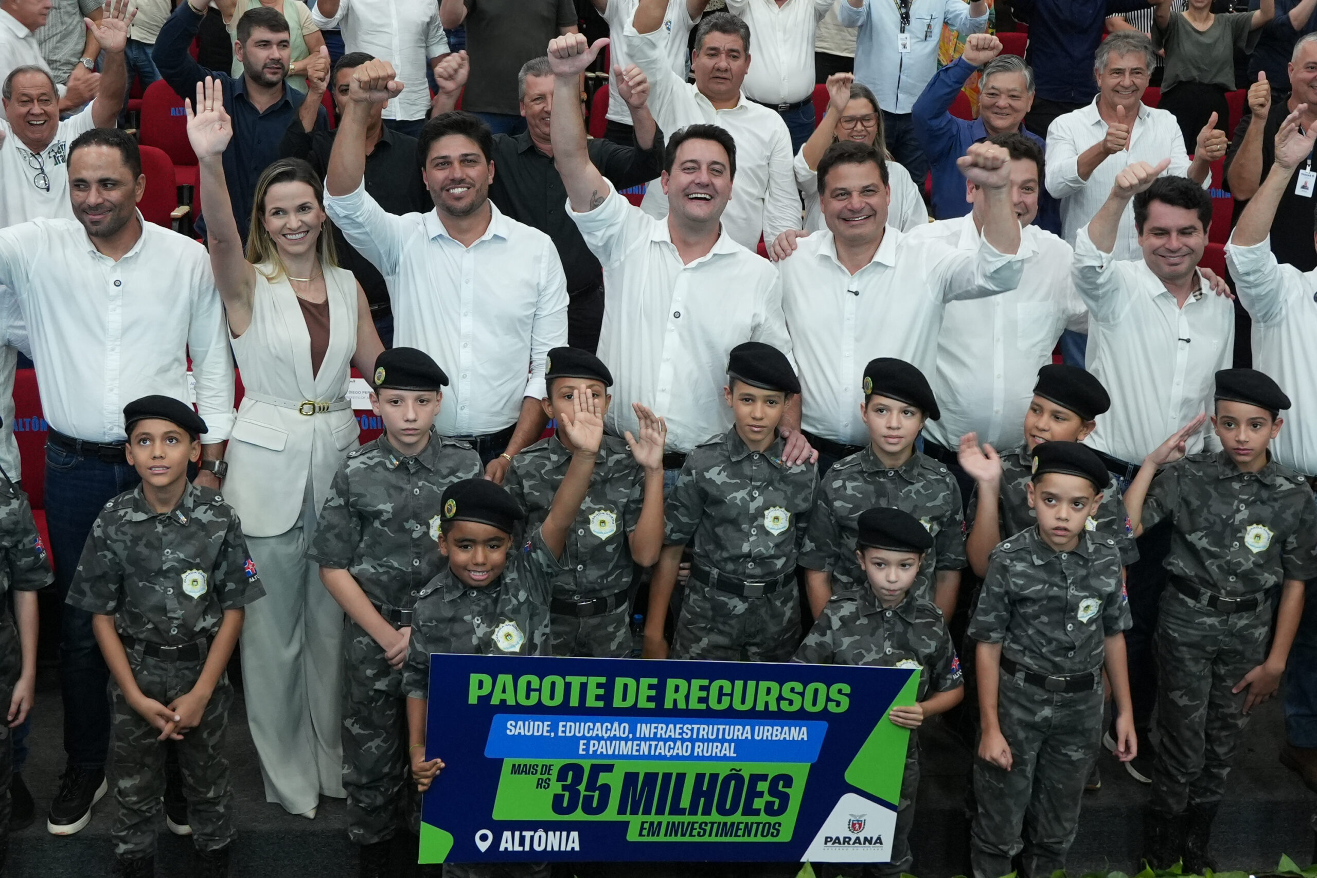 Jornal Ilustrado - Estado libera R$ 35 milhões para obras urbanas, estradas rurais e maquinários em Altônia