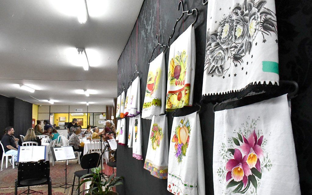Jornal Ilustrado - Fundação Cultural de Umuarama abre homenagens com café da manhã e exposição
