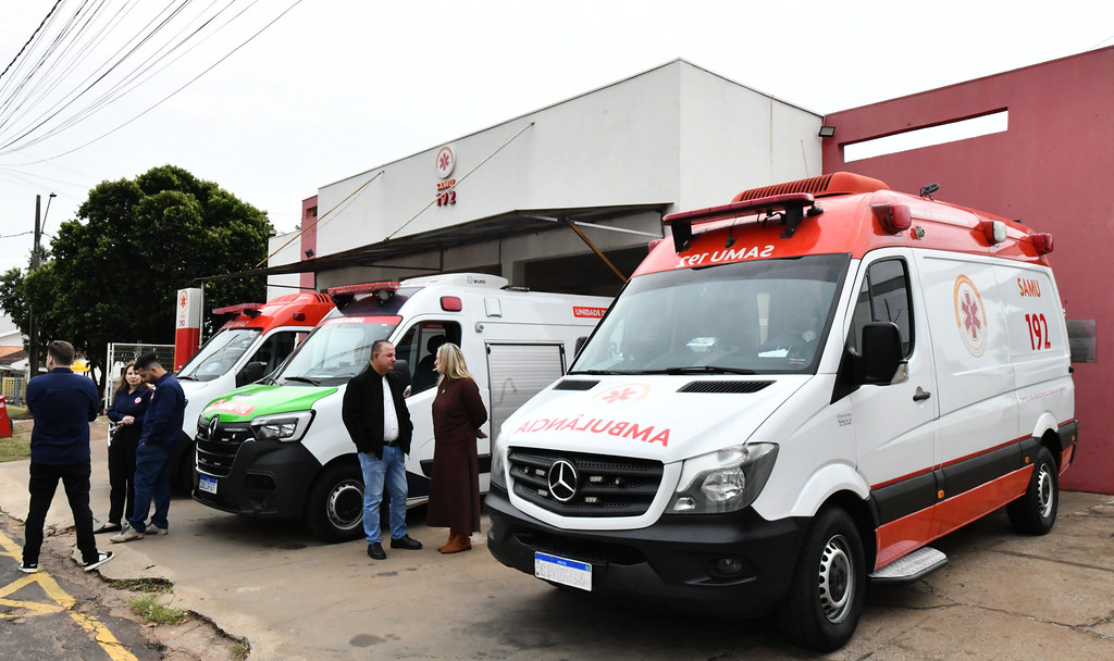 Samu Noroeste recebe duas novas ambulâncias UTIs móveis