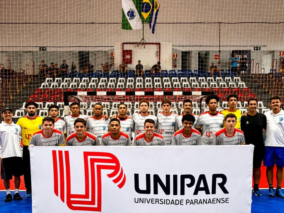 Umuarama vence novamente e segue na liderança do Paranaense Adulto