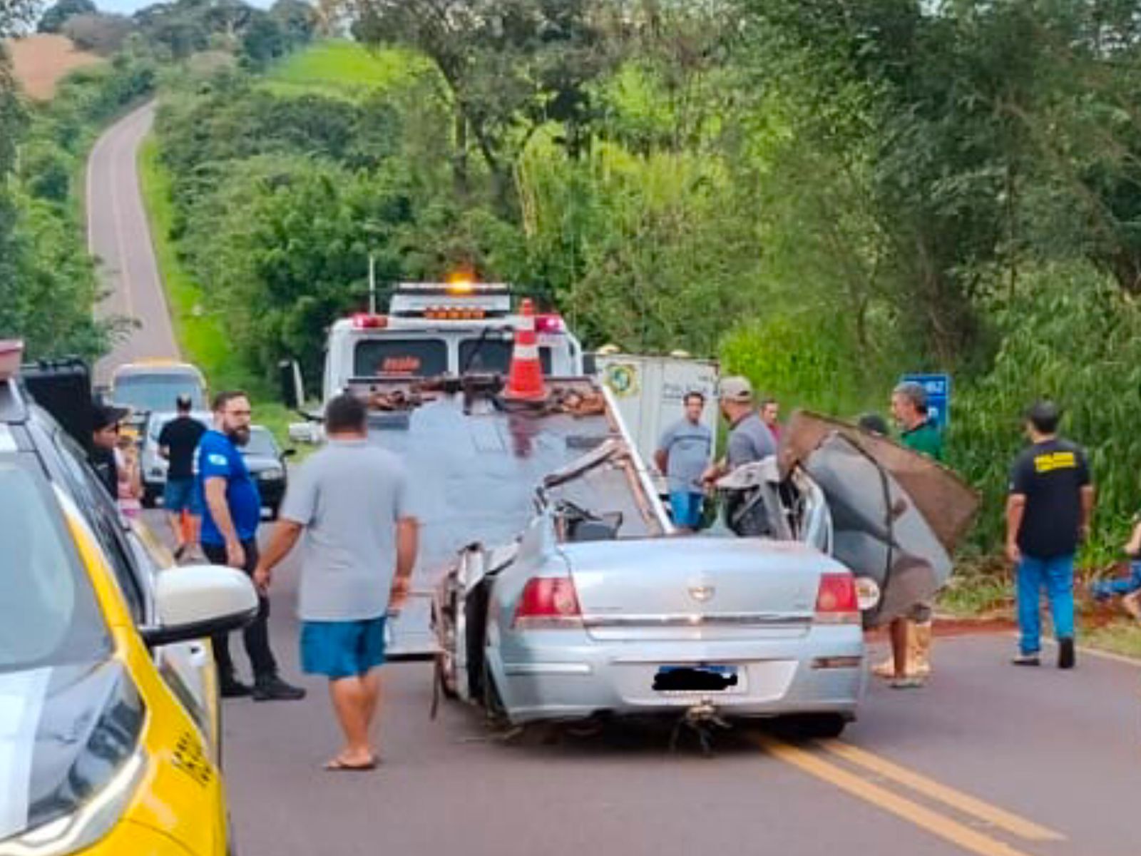 Motorista morre após perder controle de veículo e sair da pista na PR-182, em Xambrê 
