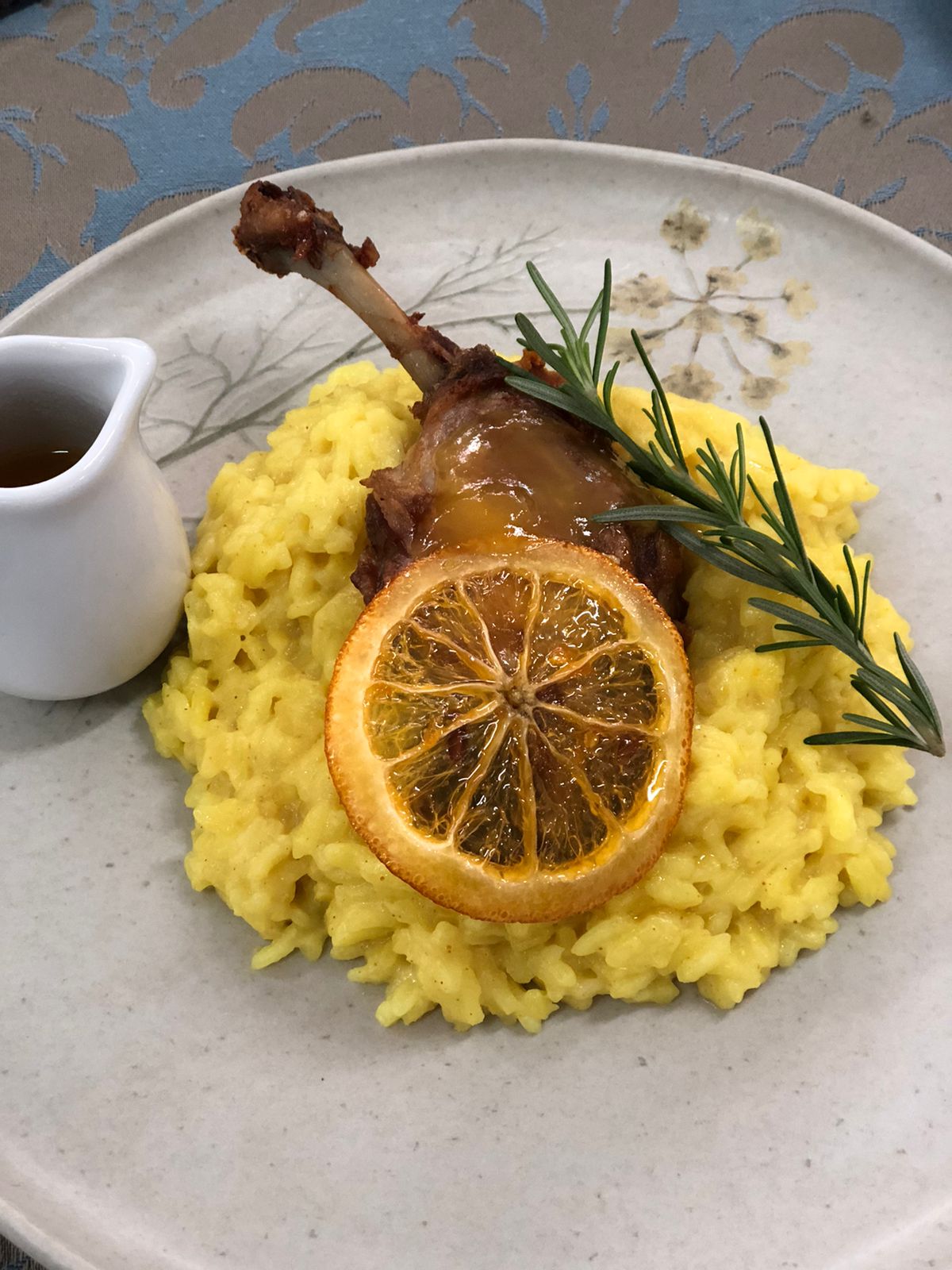 Jornal Ilustrado - Estudantes de Gastronomia da UEM participam de desafio culinário com pratos à base de pato