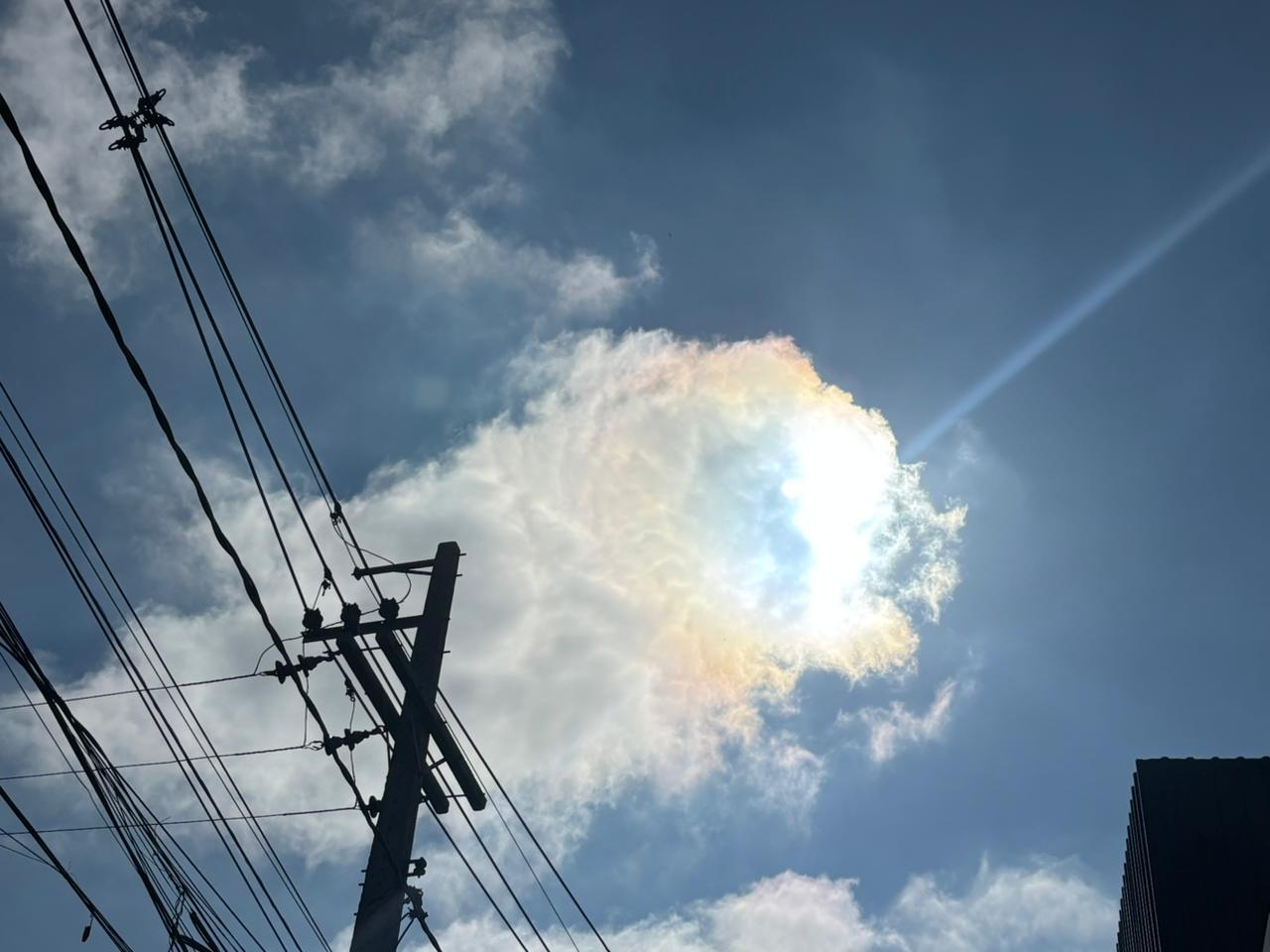 Sol entre nuvens e temperaturas amenas marcam o fim de semana em Umuarama