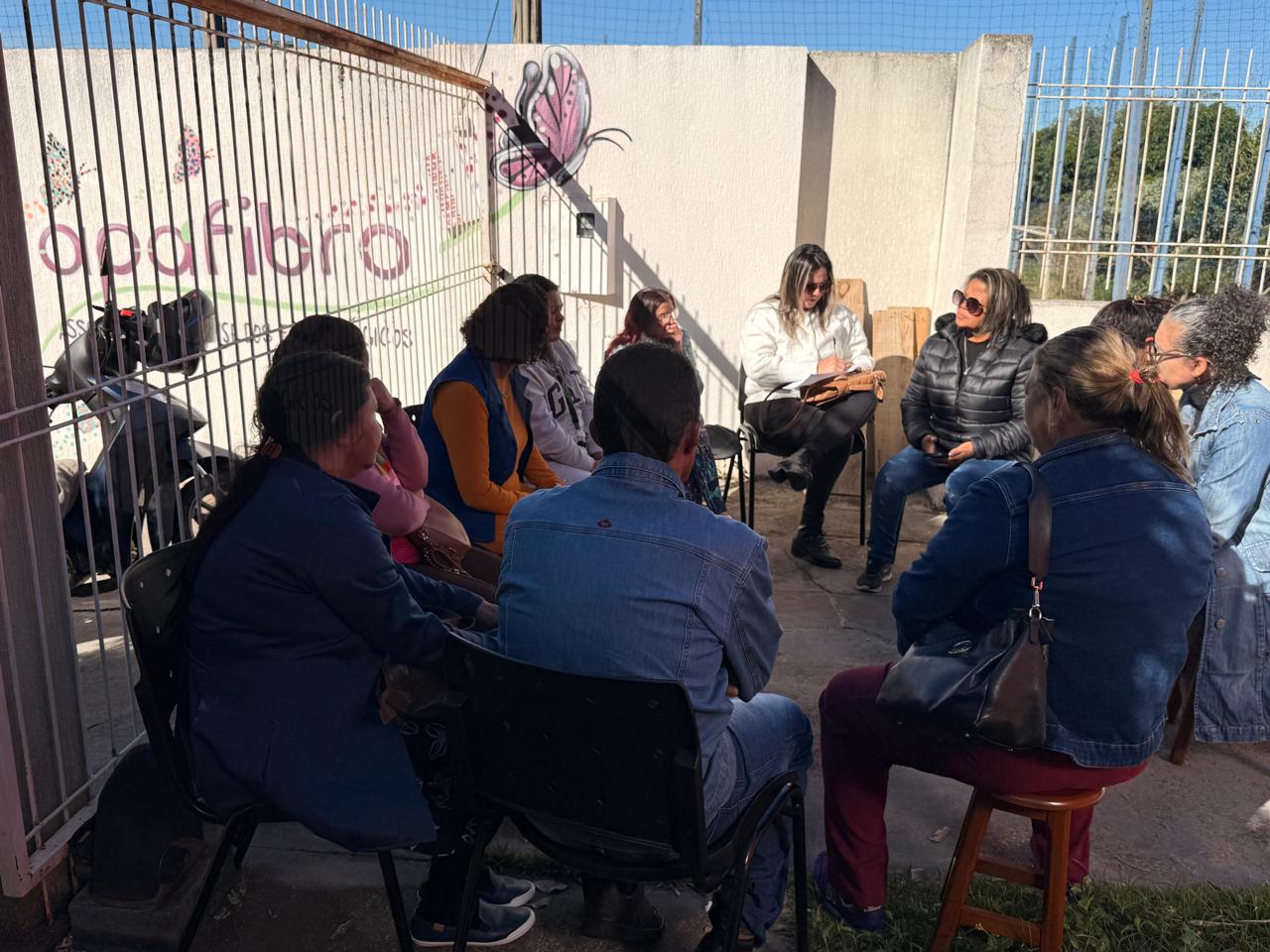 Conscientização e enfrentamento da Fibromialgia é marcado por roda de conversa em Umuarama