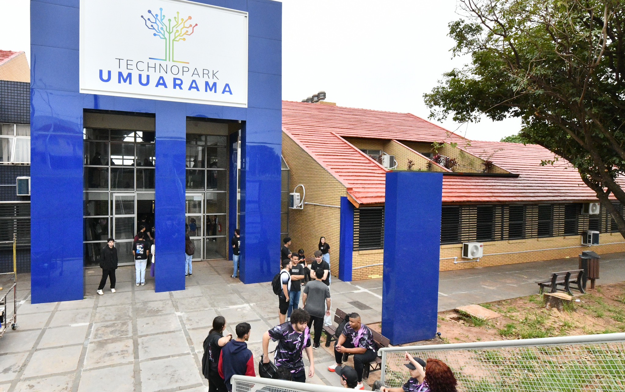 Technopark Umuarama abre seleção de bolsistas para estudantes e recém-formados