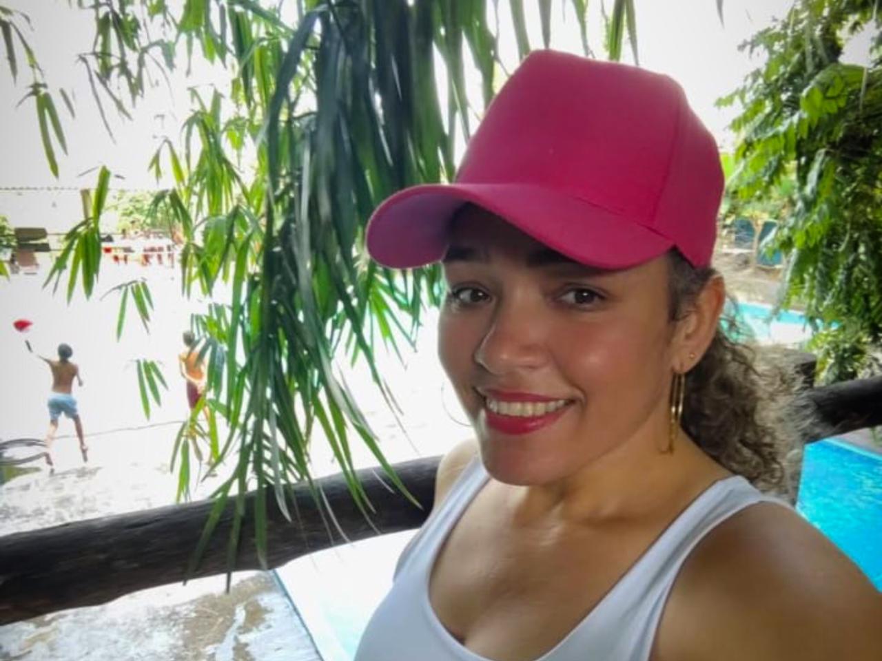 Jornal Ilustrado - Técnica de enfermagem morre após capotamento entre Umuarama e Xambrê
