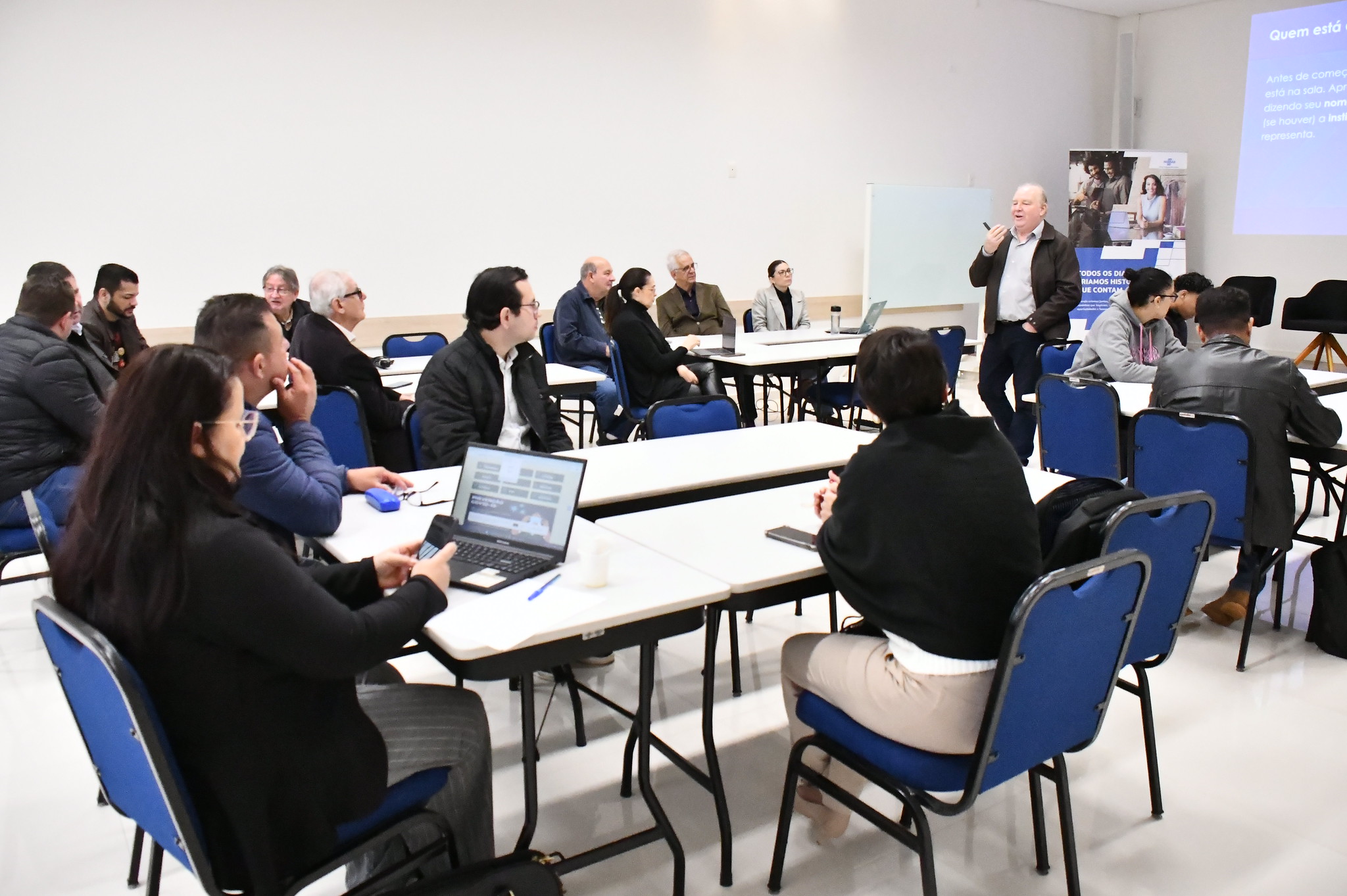 Oficina discute plano de desenvolvimento para região Umuarama-Cianorte