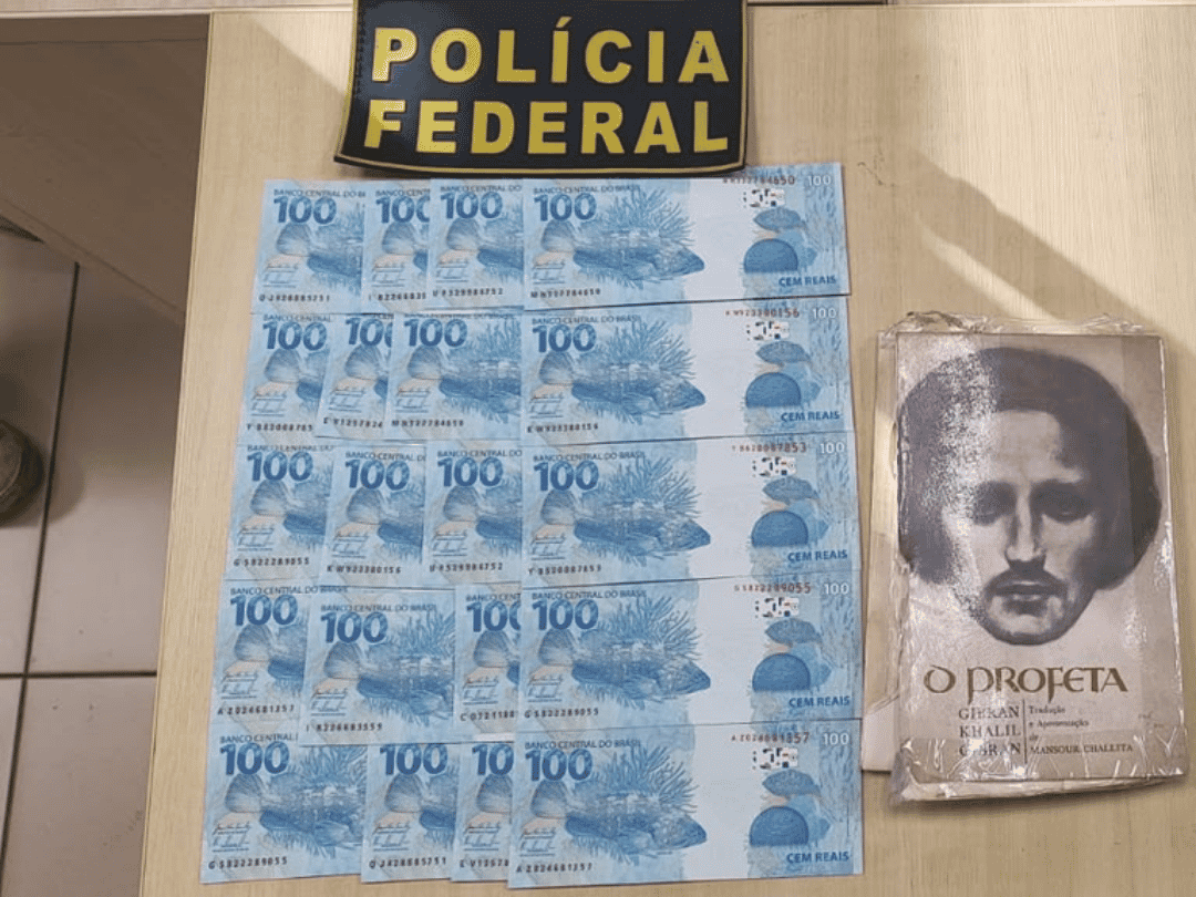 Jornal Ilustrado - Moradora de Douradina é presa enquanto recebia encomenda com notas falsas pelos Correios