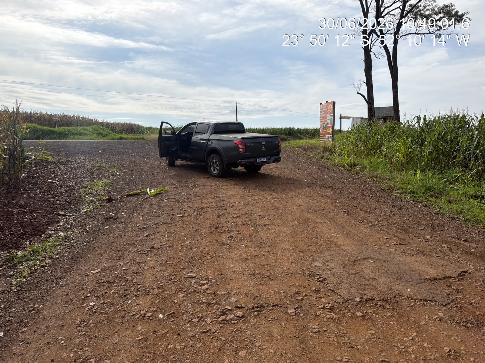 Jornal Ilustrado - Motorista abandona caminhonete carregada com 1 tonelada de maconha em Terra Boa