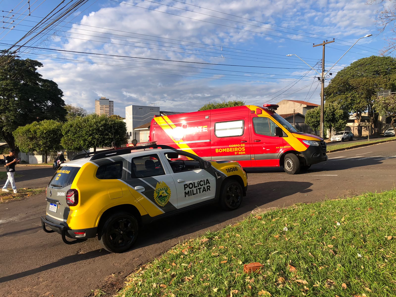 Jornal Ilustrado - O grande jornal do Noroeste do Paraná Jornal Ilustrado - Acidente entre carro e moto deixa mulher de 49 anos ferida em Umuarama