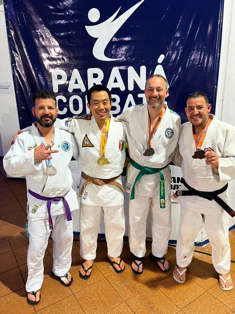 Jornal Ilustrado - Judô e Taekwodo de Umuarama conquistam 8 medalhas no Paraná Combate