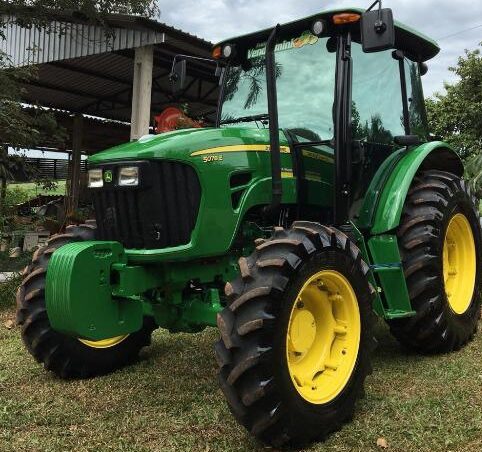 Trator é furtado de propriedade rural em Altônia
