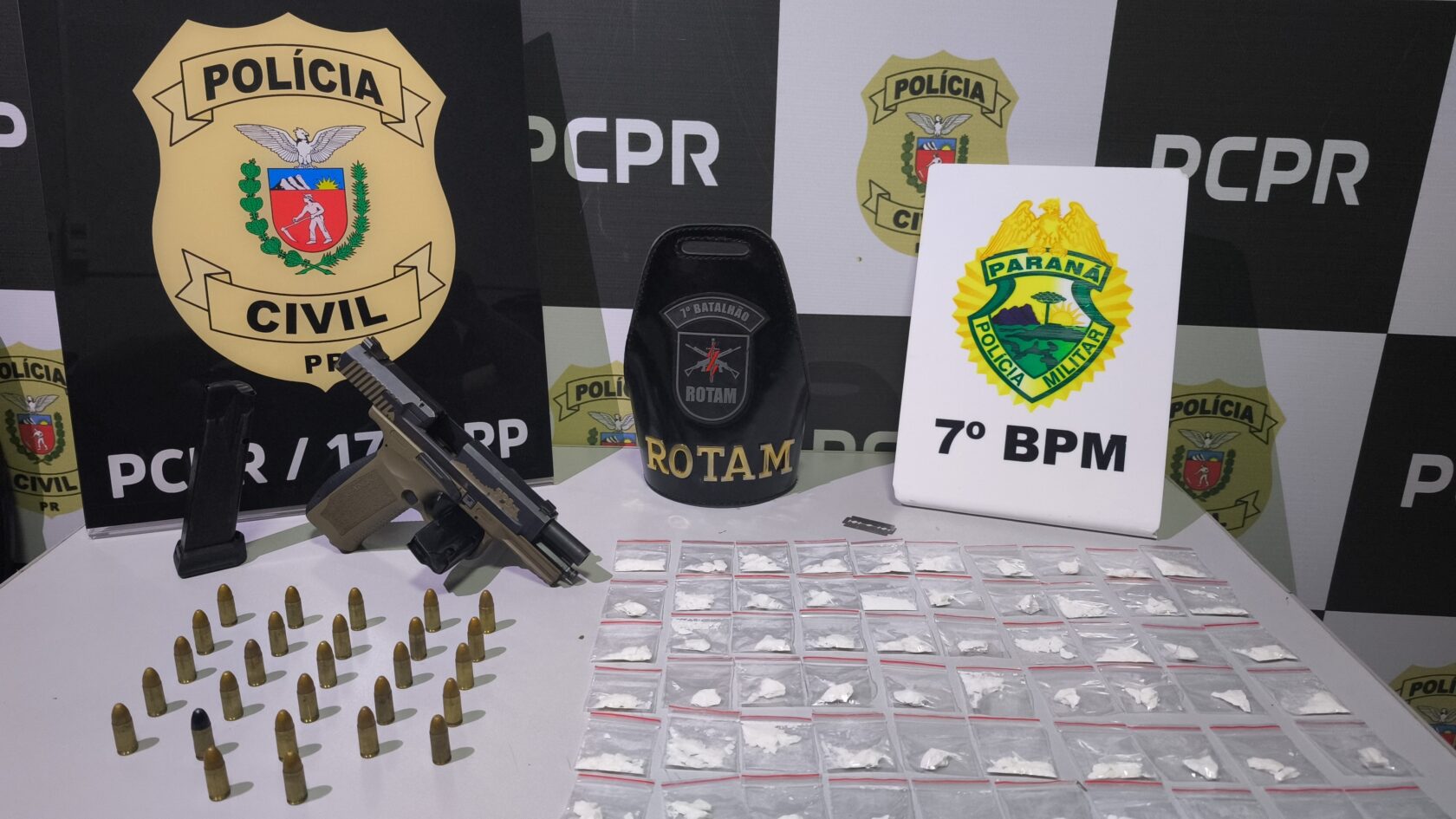 Jornal Ilustrado - O grande jornal do Noroeste do Paraná Jornal Ilustrado - Homem é preso com cocaína e pistola durante operação contra tráfico em Cruzeiro do Oeste