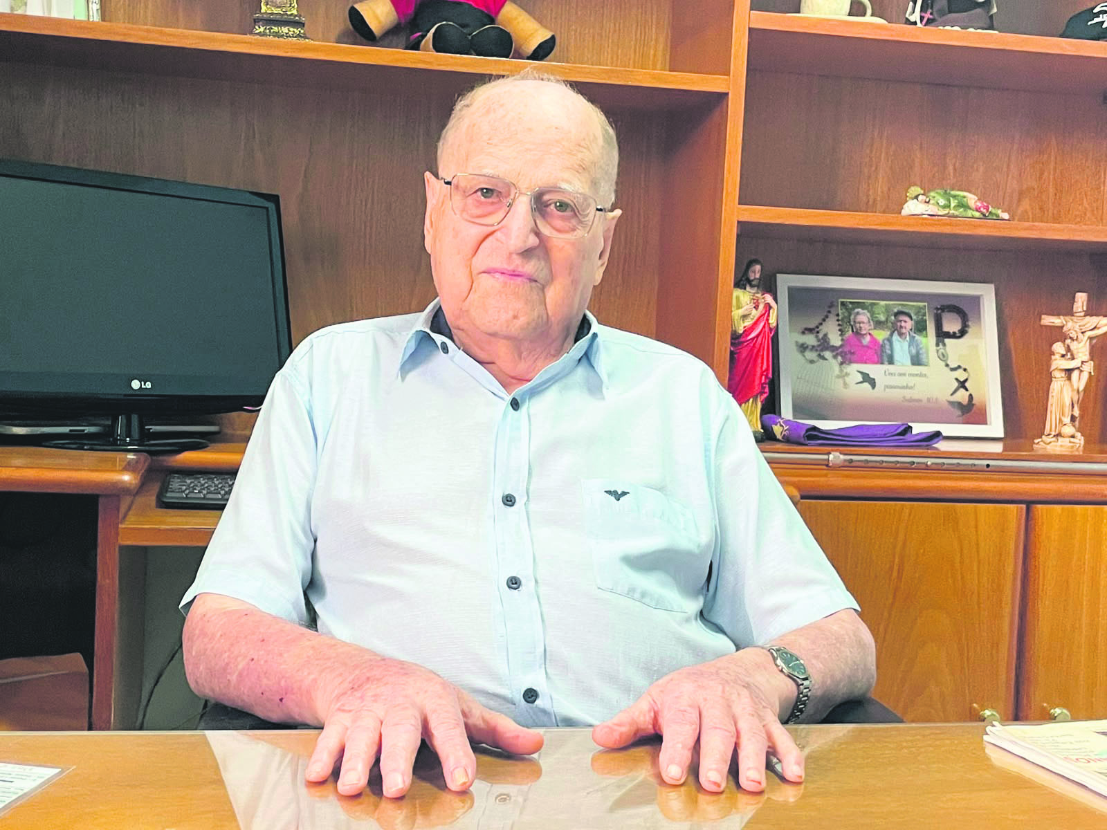 Jornal Ilustrado - O grande jornal do Noroeste do Paraná Jornal Ilustrado - Frei Clemente Vendramin chega aos 103 anos de vida com saúde e trabalhando
