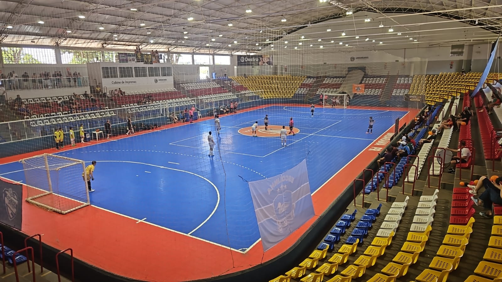 Umuarama recebe finais de campeonatos estaduais de futsal Sub-13 e Sub-16