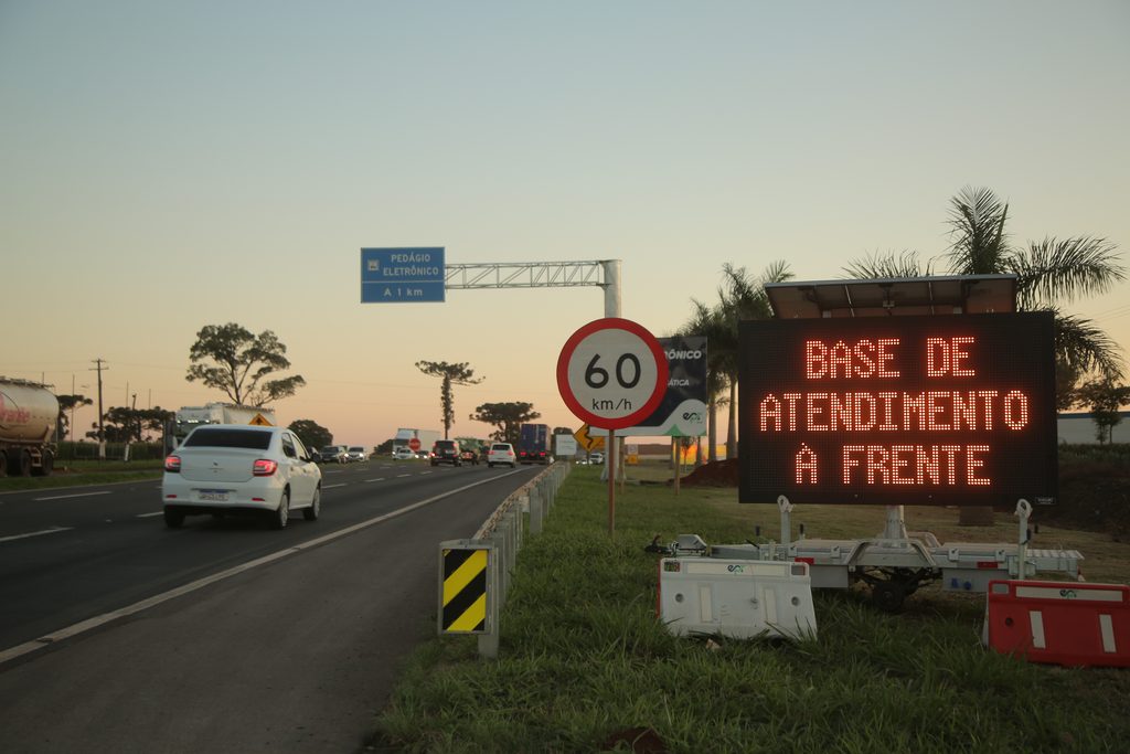 Vai viajar neste feriado? Veja 6 formas de consulta e pagamento do pedágio eletrônico na EPR Paraná
