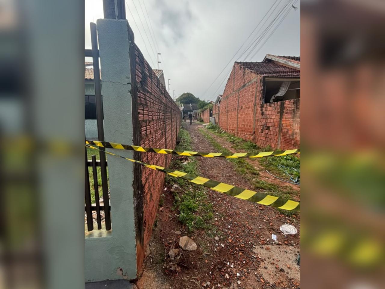 Tapejara: mãe morre baleada após criminosos alvejarem filho. Um atirador morreu