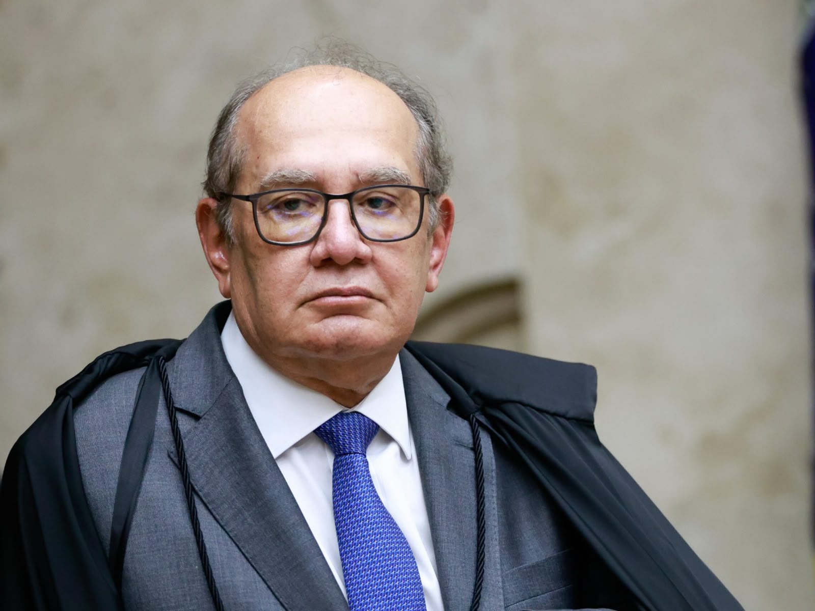 Ministro Gilmar Mendes valida decreto que aumenta valores do Bolsa Família
