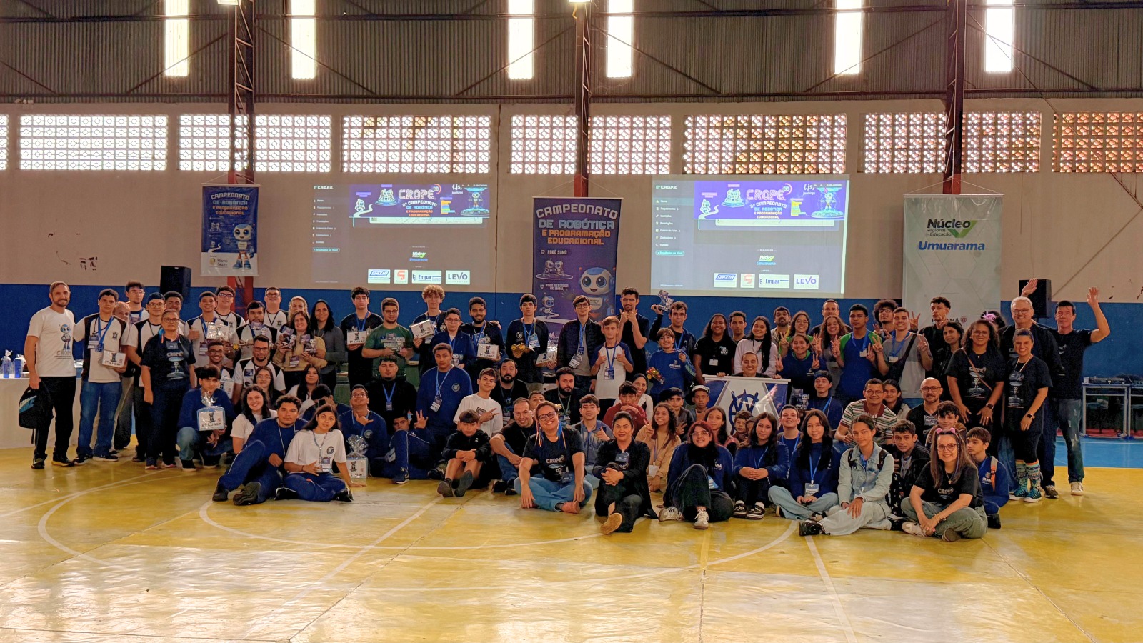 Jornal Ilustrado - CROPE reúne 230 estudantes em campeonato de Robótica e Programação em Umuarama