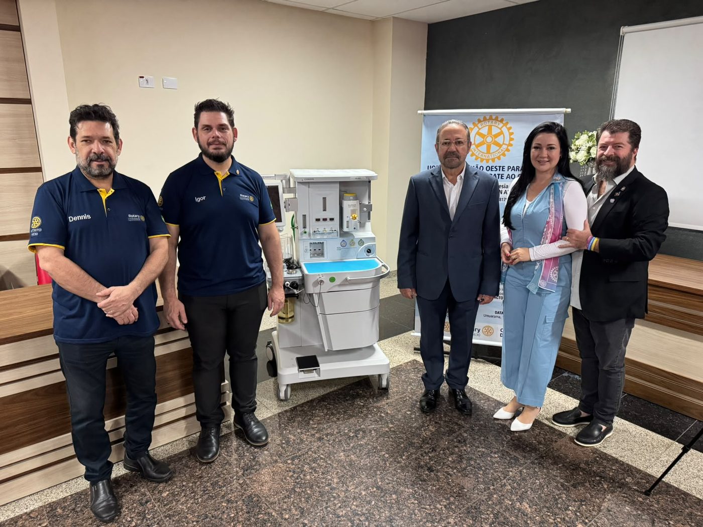 Jornal Ilustrado - Rotary doa equipamento de anestesia avaliado em R$ 151 mil à Uopeccan de Umuarama 