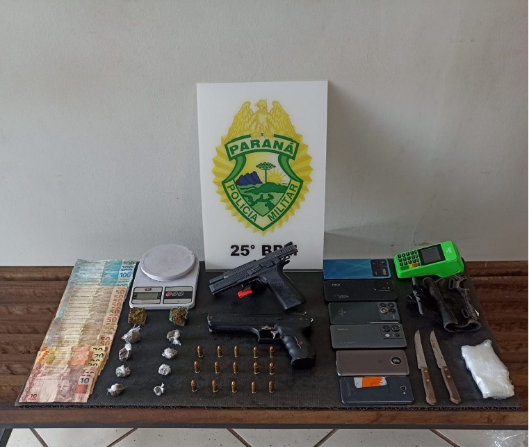 Homem é preso com arma, drogas e notas suspeitas de falsificação em Lovat